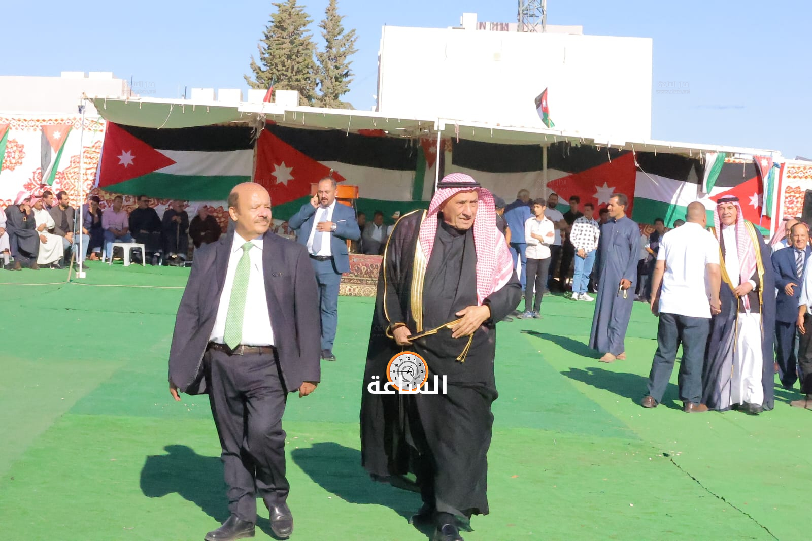 Madar Al-Saa Images 0.4619140130033088
