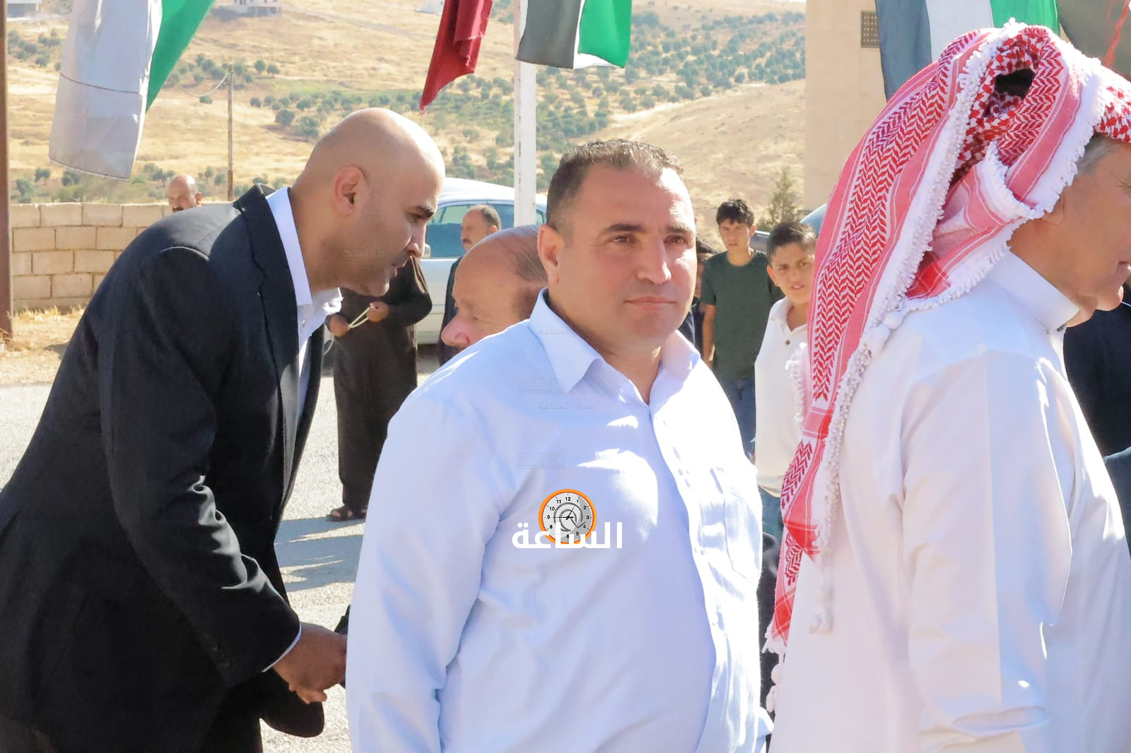Madar Al-Saa Images 0.9585142331946342