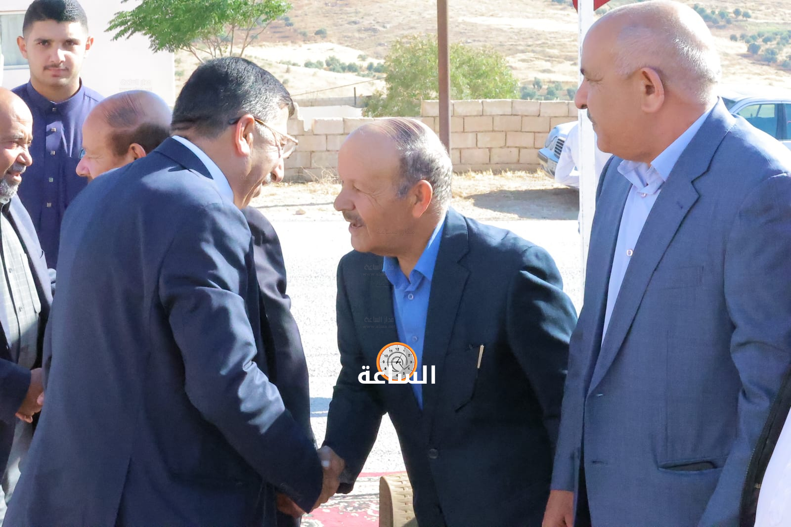 Madar Al-Saa Images 0.04110138708935429