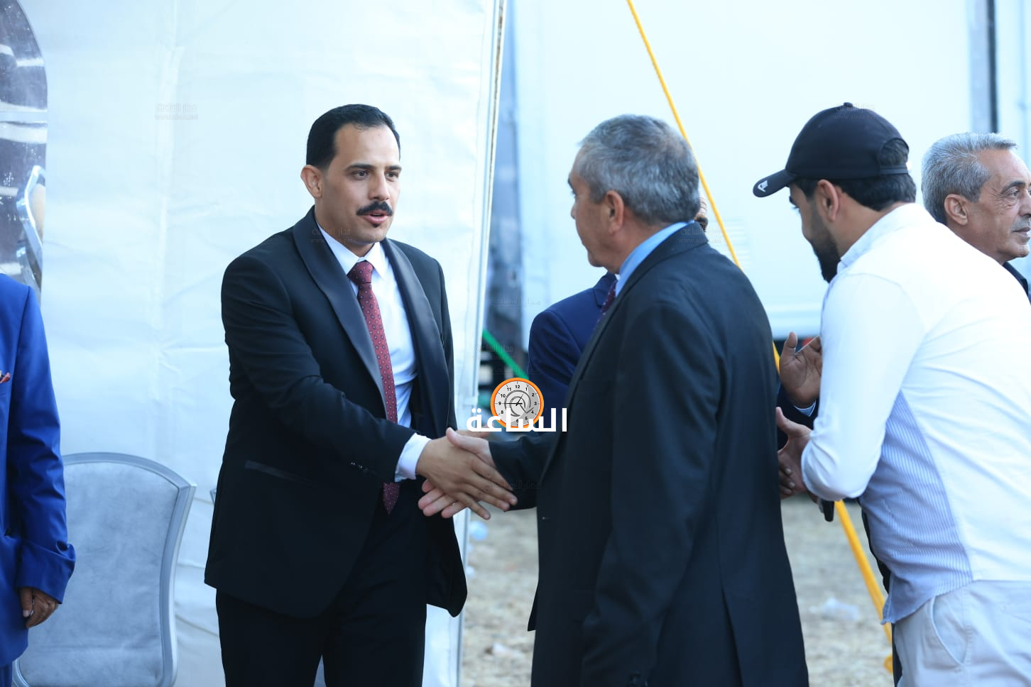Madar Al-Saa Images 0.050915971324856146