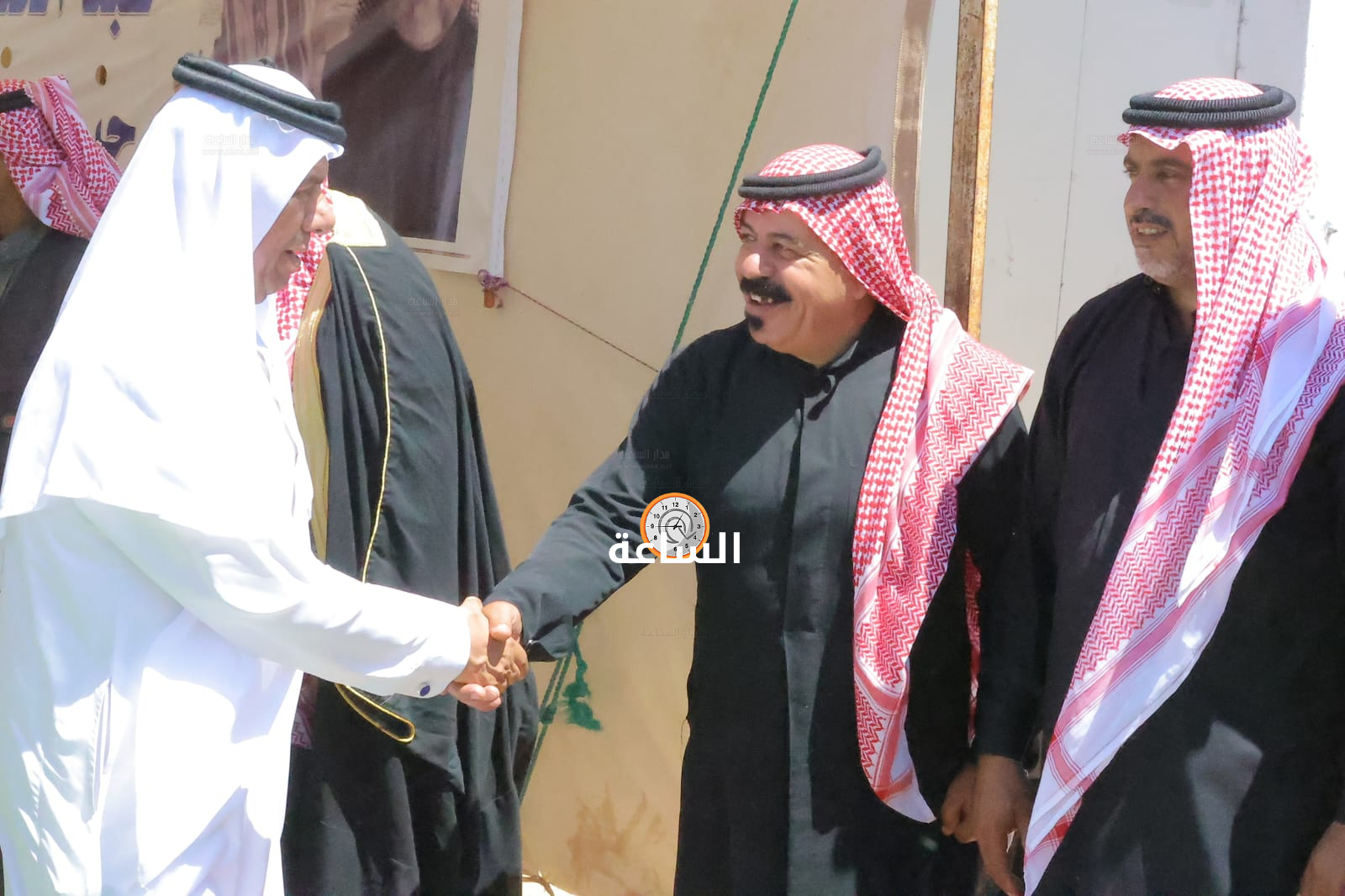Madar Al-Saa Images 0.19299941413457422