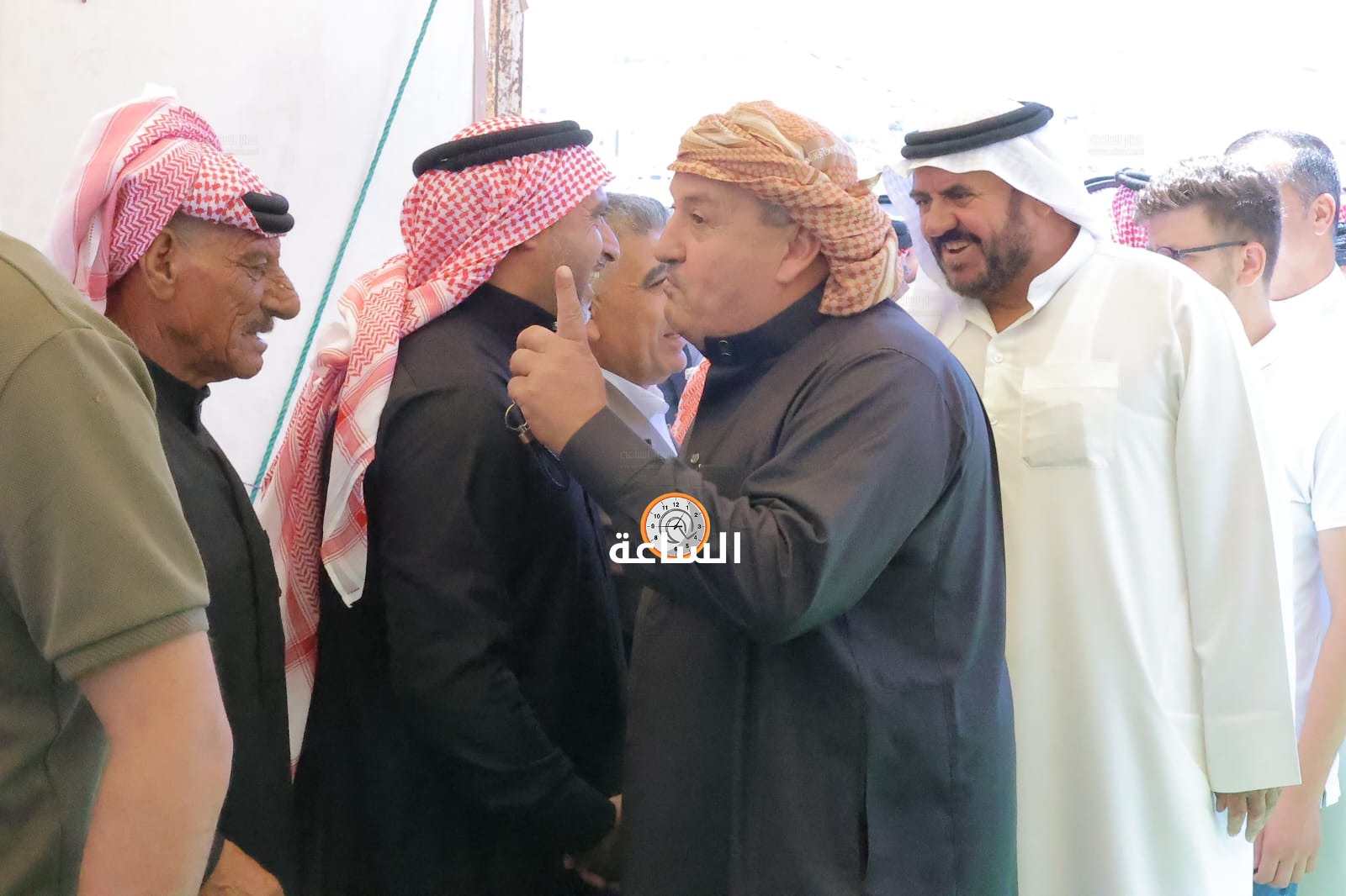 Madar Al-Saa Images 0.2480358573133462