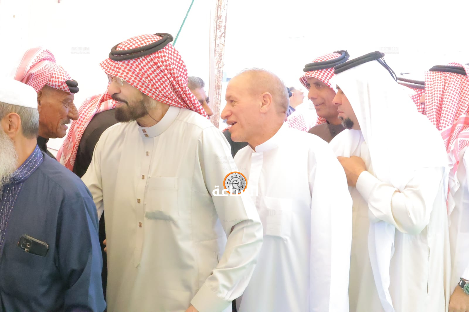 Madar Al-Saa Images 0.8542471056422505