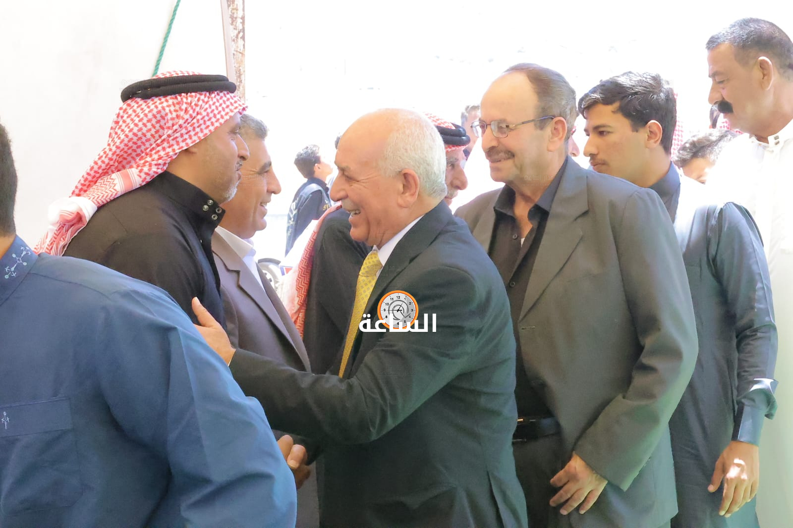 Madar Al-Saa Images 0.39791537127836407