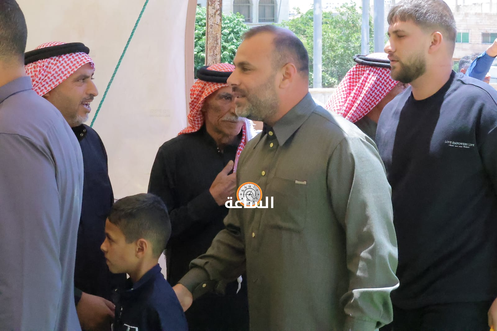 Madar Al-Saa Images 0.3499779644608454