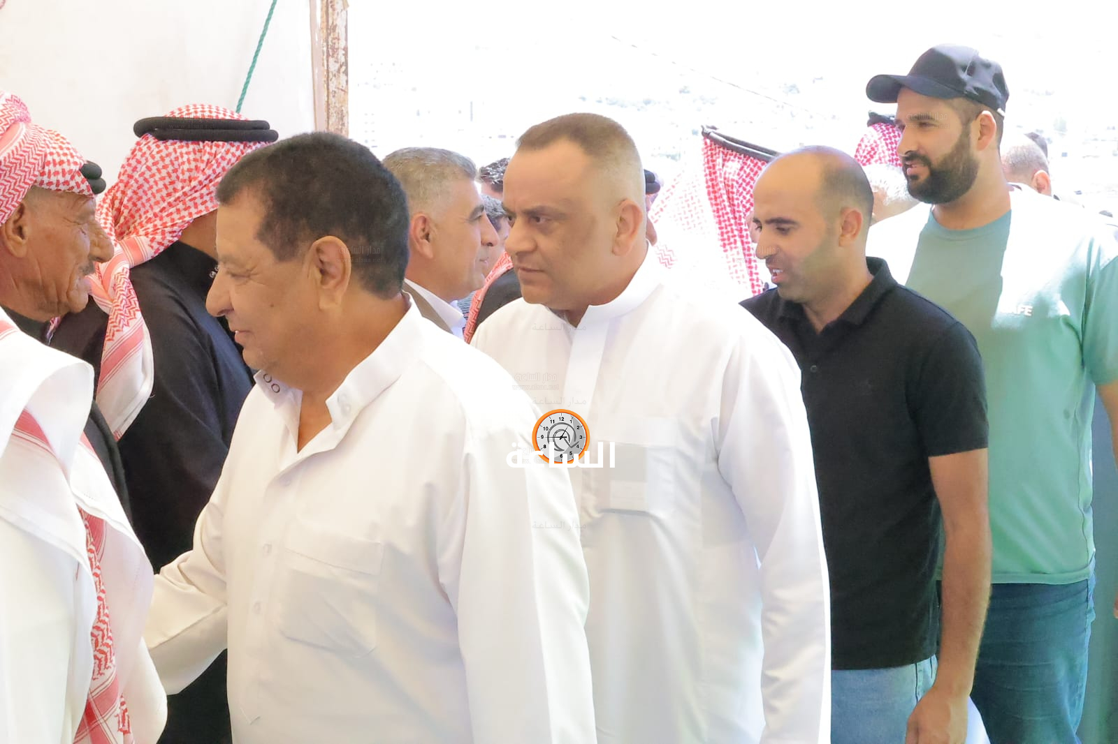Madar Al-Saa Images 0.055903968218999345