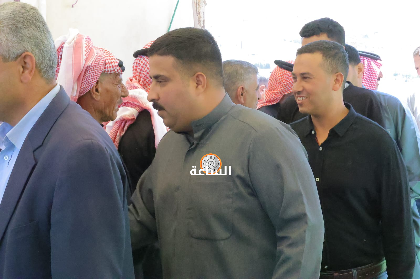 Madar Al-Saa Images 0.12732674685499135