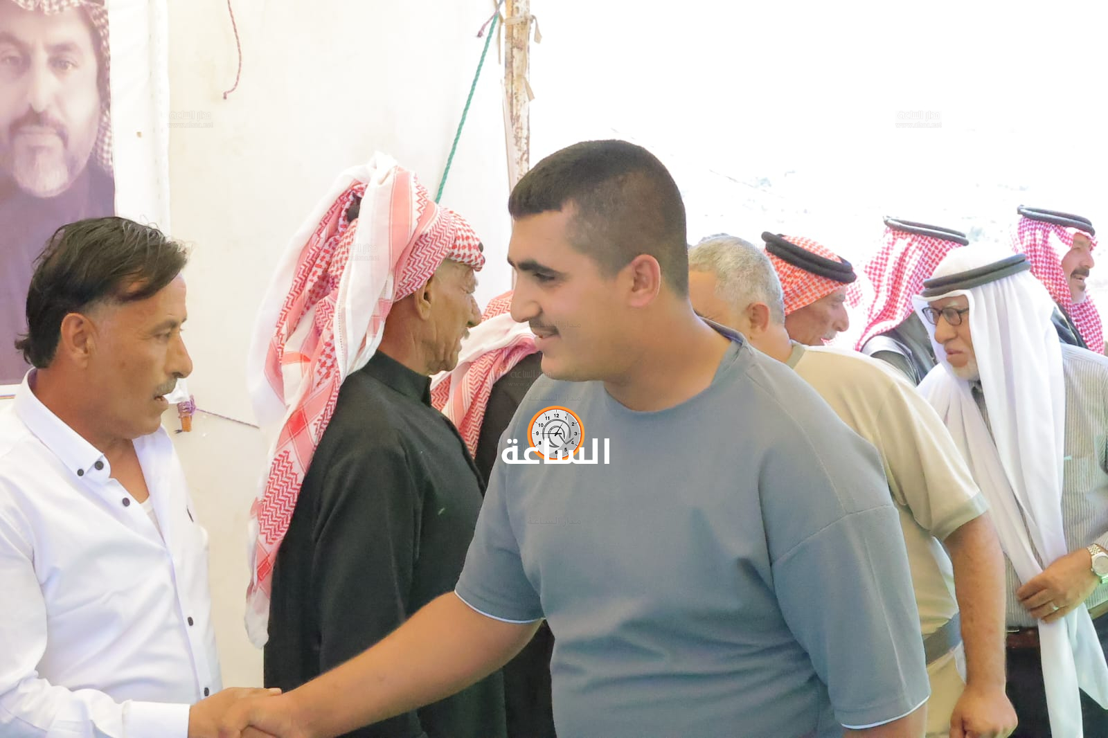 Madar Al-Saa Images 0.46990636919915274