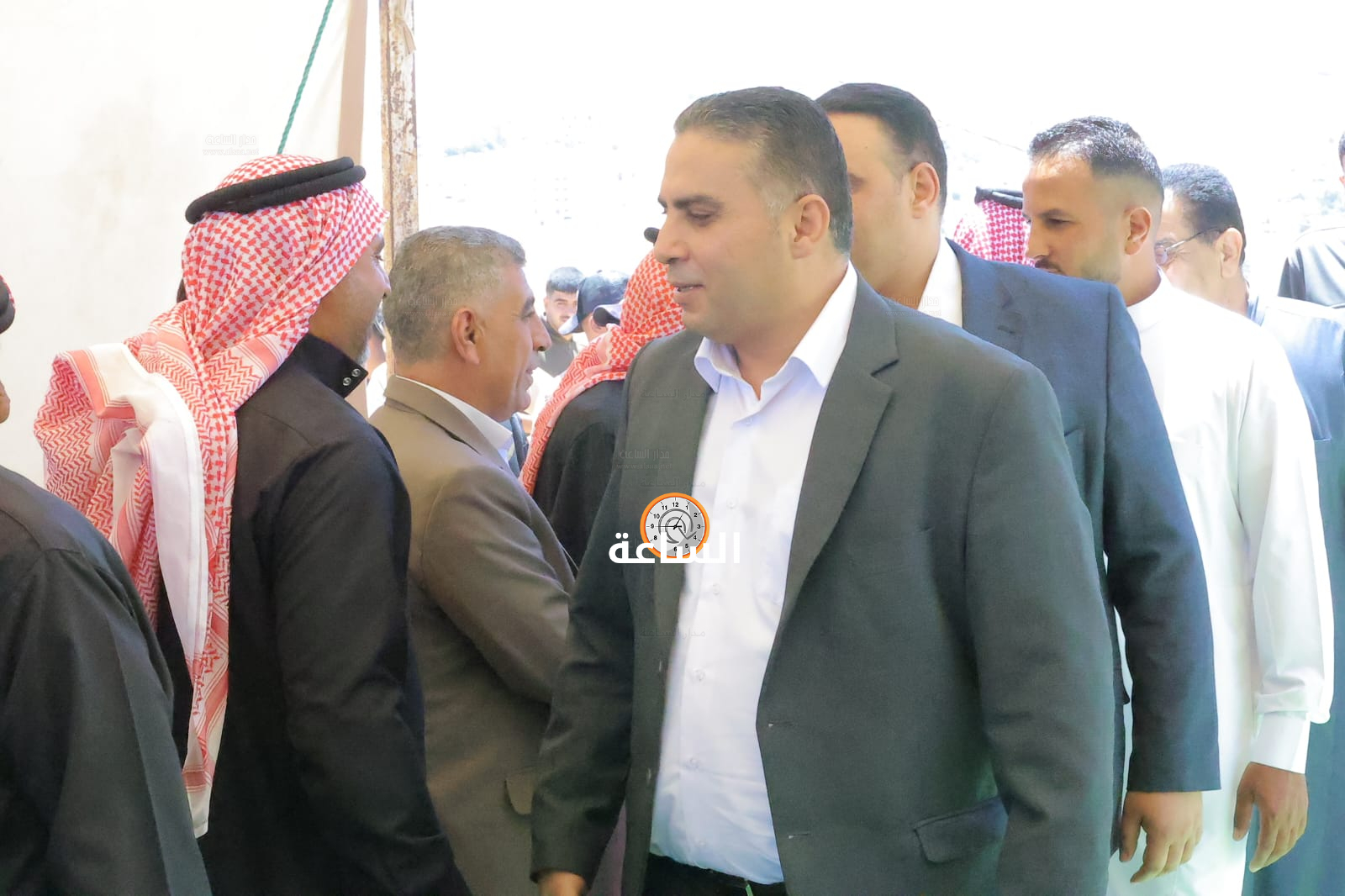 Madar Al-Saa Images 0.7488108312871824