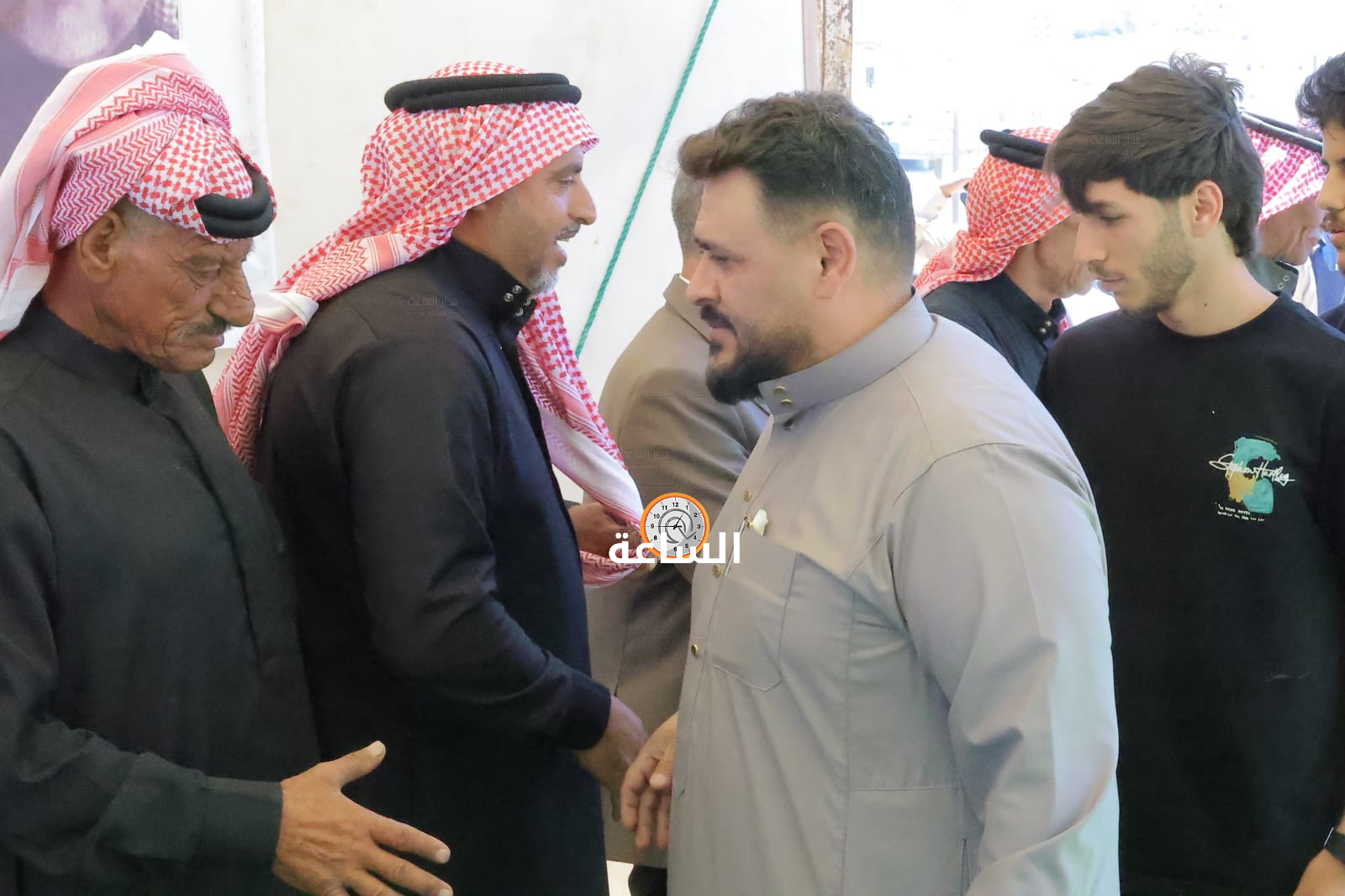 Madar Al-Saa Images 0.101179183508602