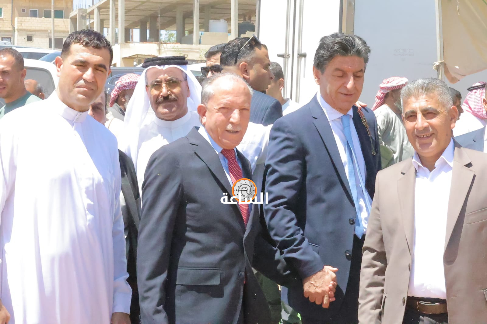 Madar Al-Saa Images 0.04681233672520391