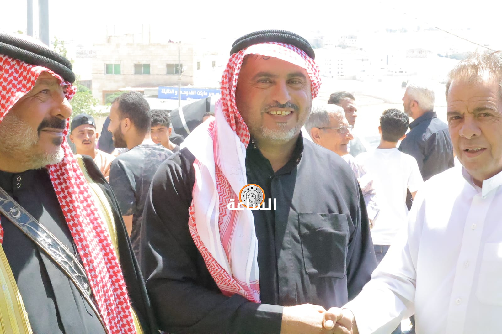 Madar Al-Saa Images 0.6082920325974199