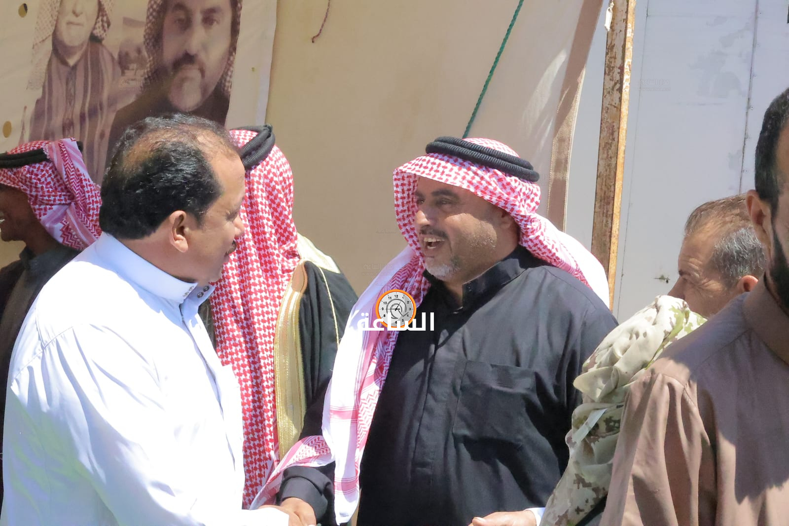 Madar Al-Saa Images 0.8103282709271081