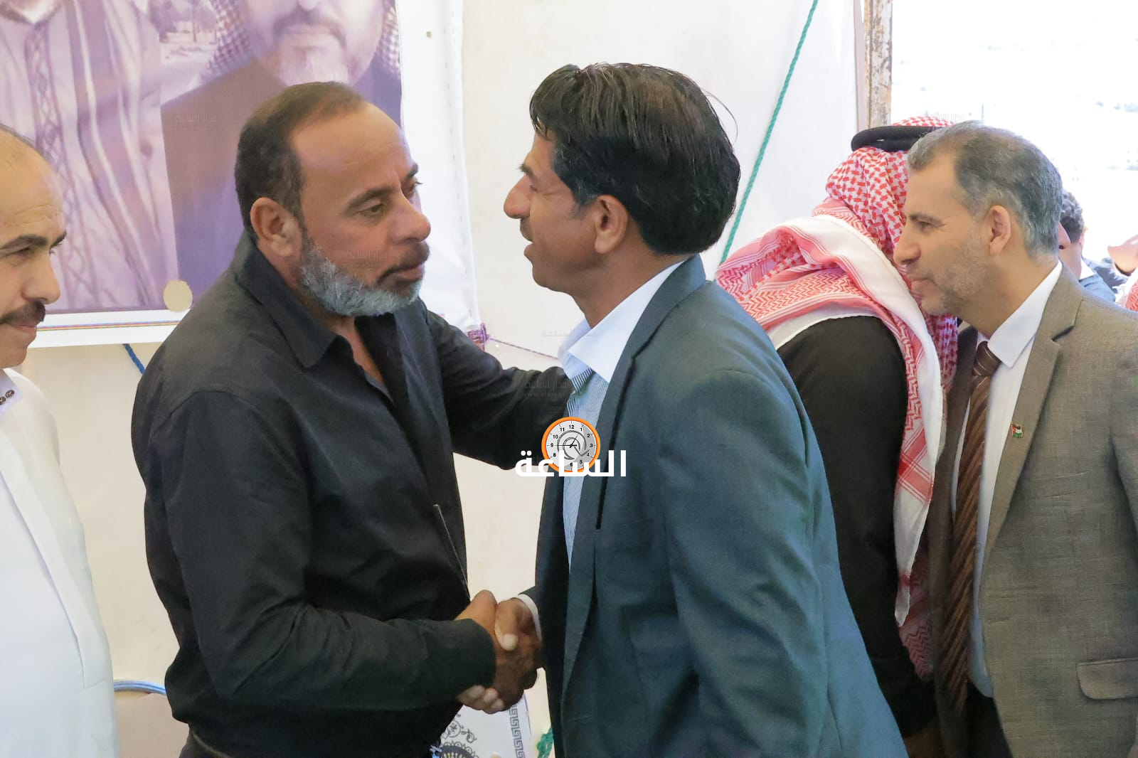 Madar Al-Saa Images 0.5340876062601772