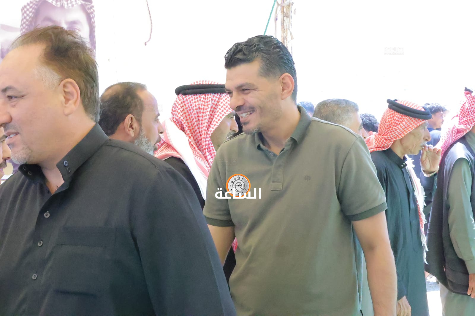 Madar Al-Saa Images 0.329127180886434