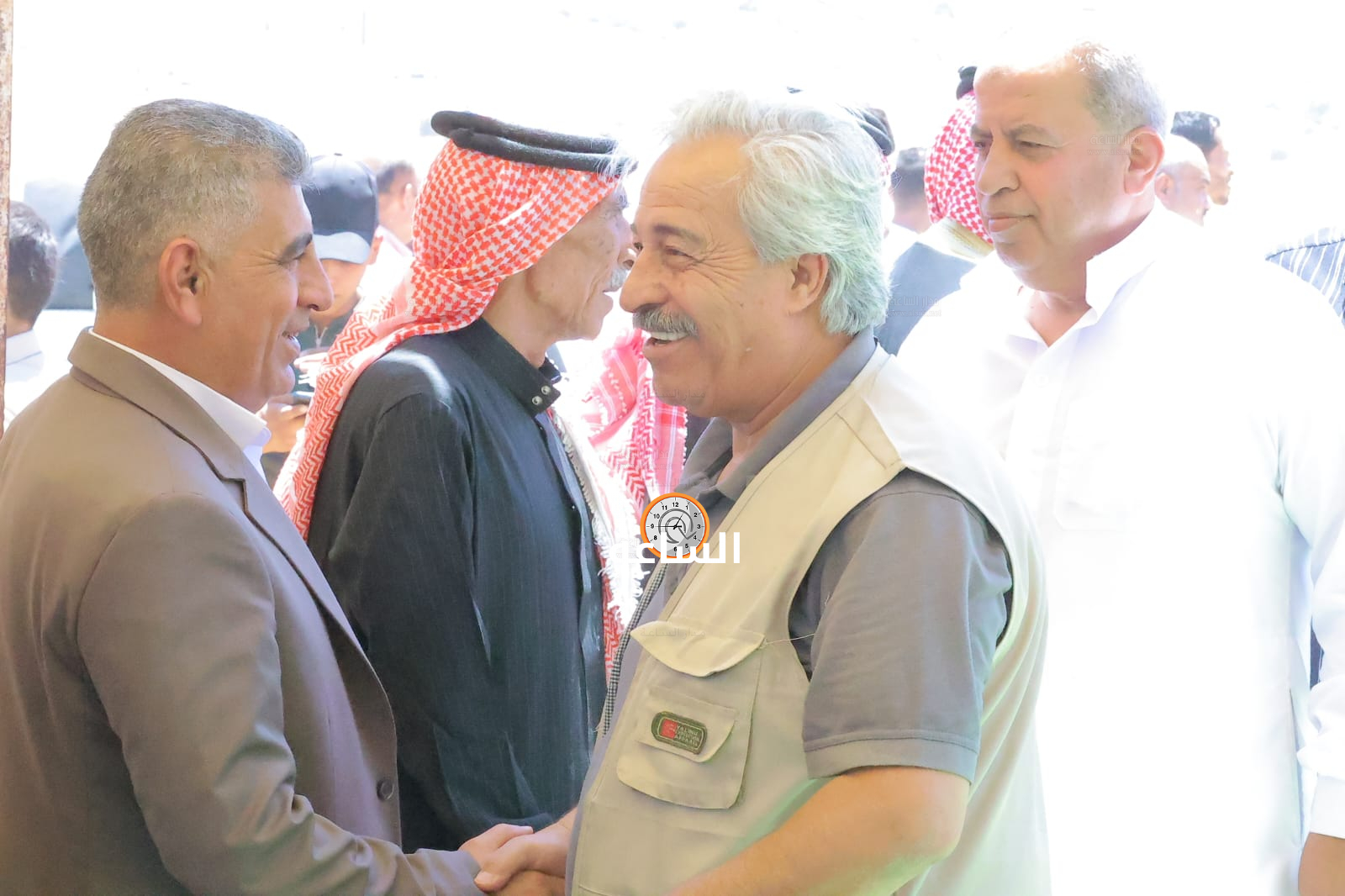 Madar Al-Saa Images 0.22812910849611379