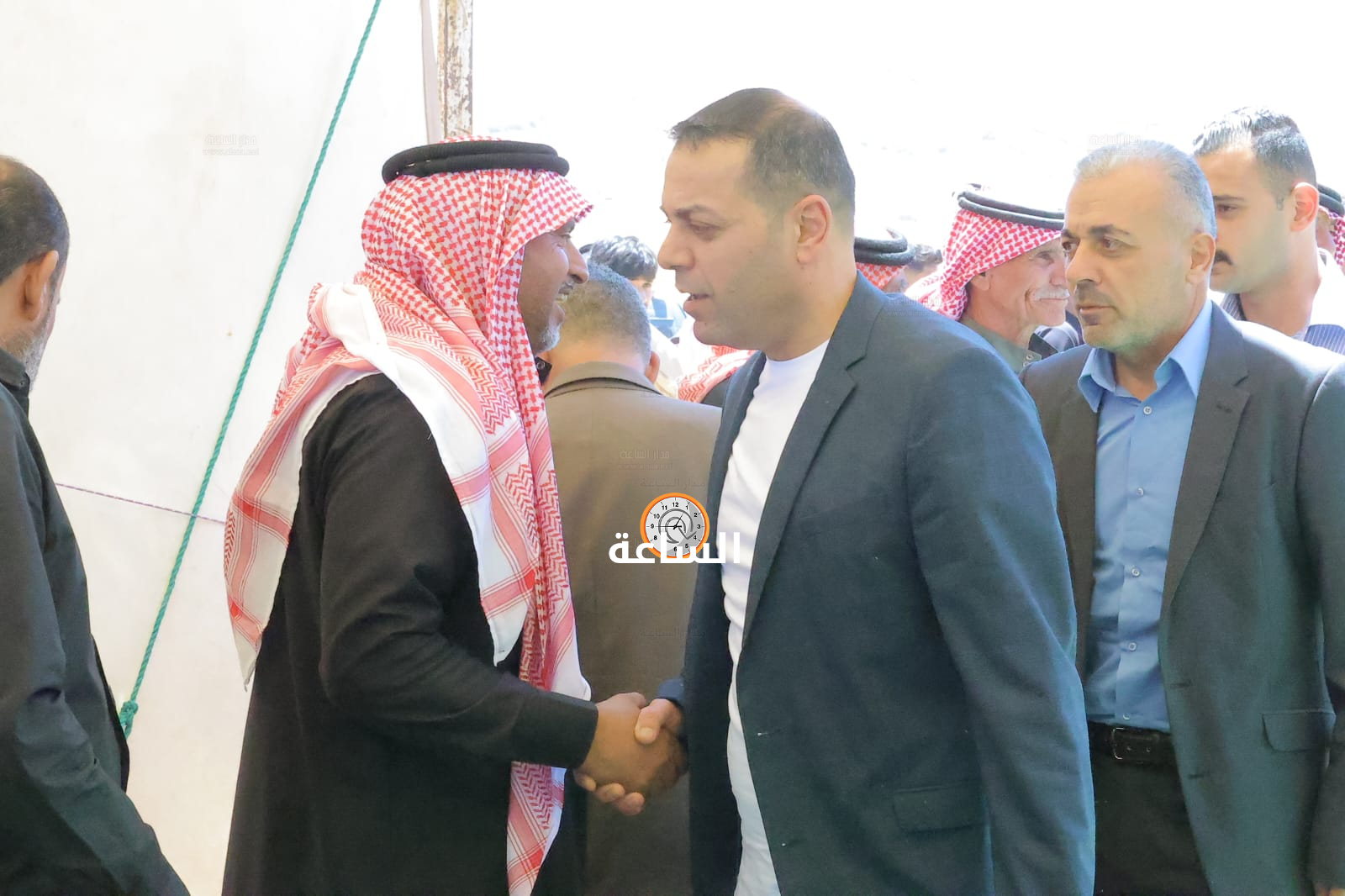 Madar Al-Saa Images 0.15187930123882432