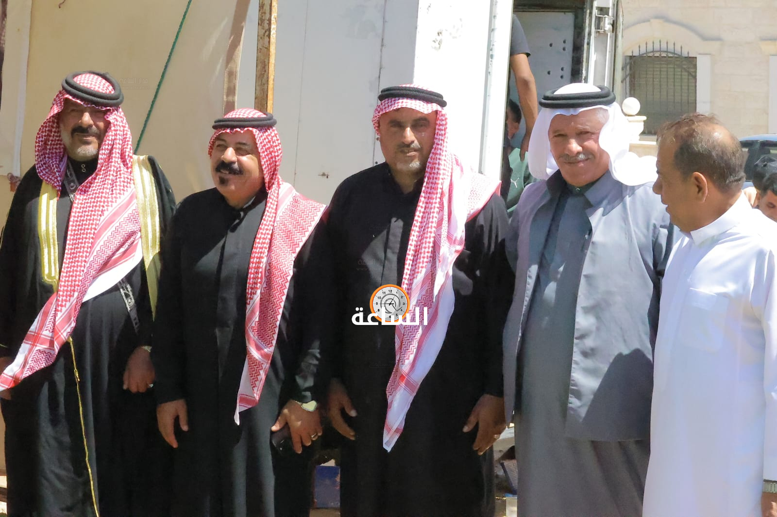 Madar Al-Saa Images 0.21541659423357473