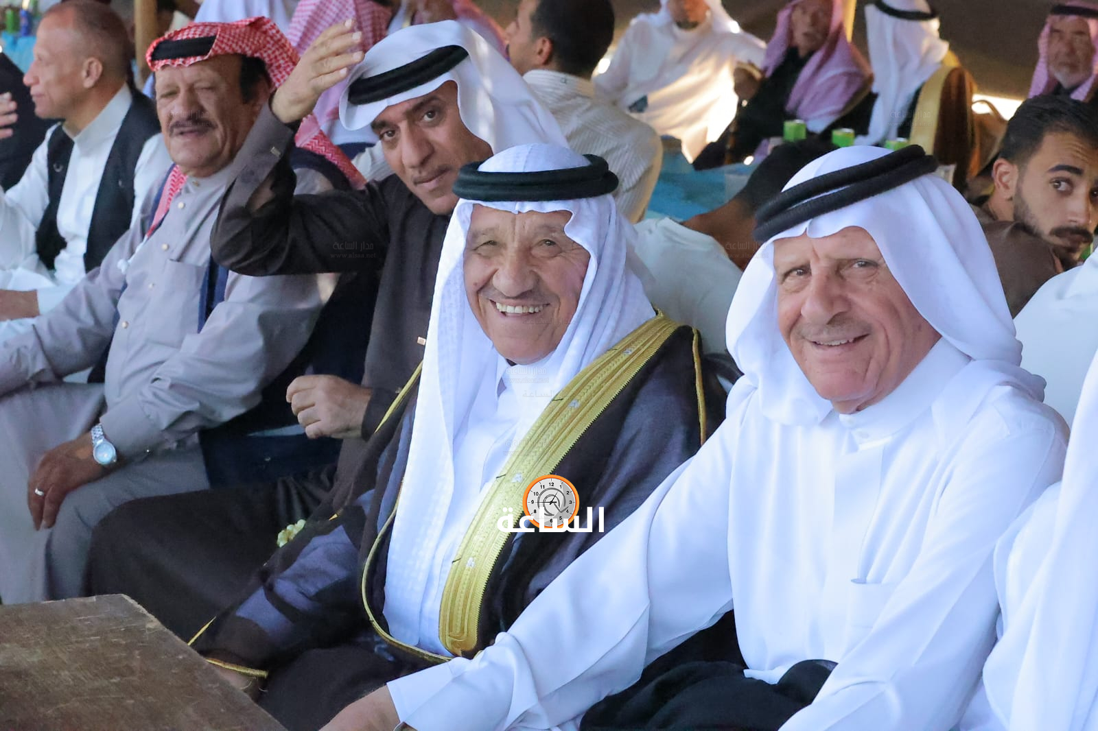 Madar Al-Saa Images 0.4956557140233927