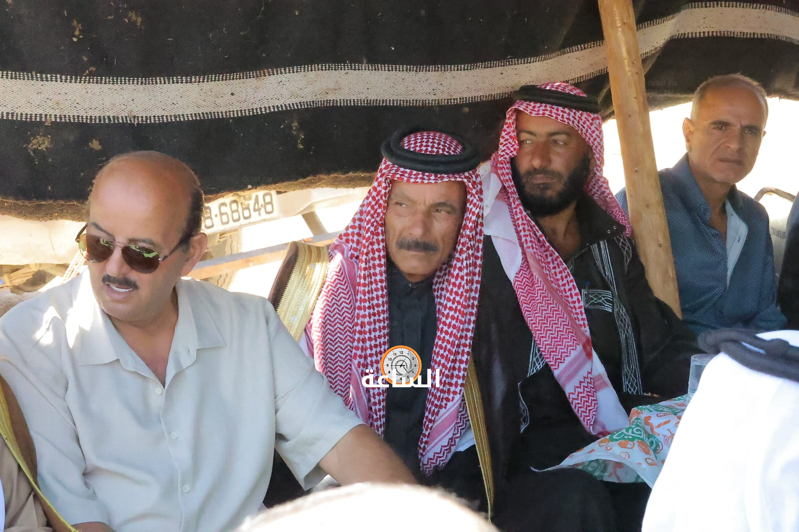 Madar Al-Saa Images 0.3991858388235219