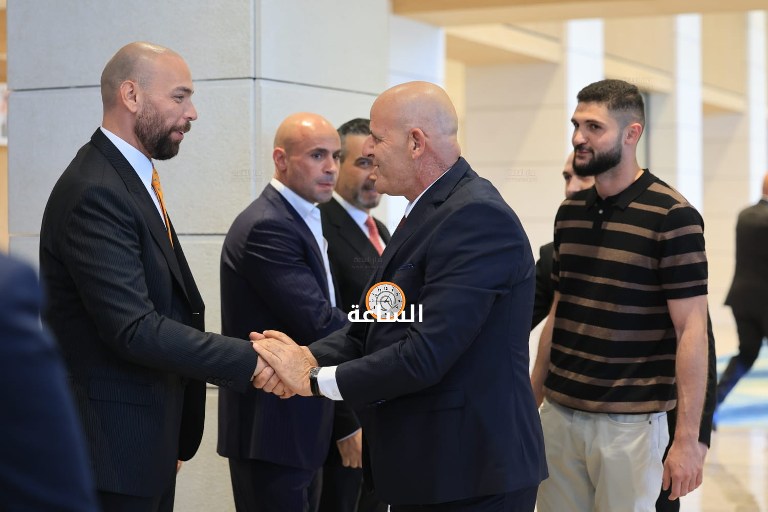 Madar Al-Saa Images 0.6784326113100799