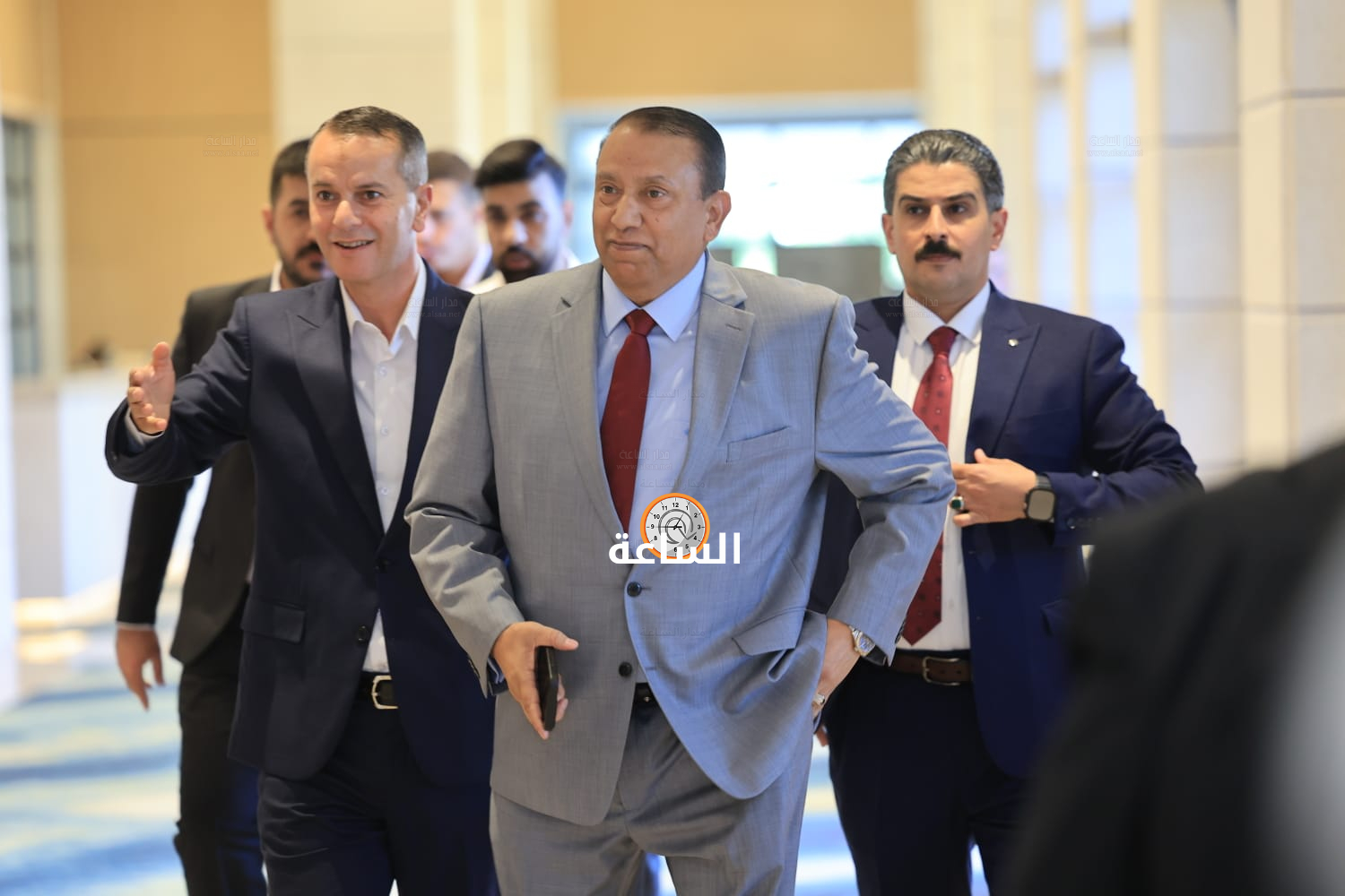 Madar Al-Saa Images 0.7050850061977112