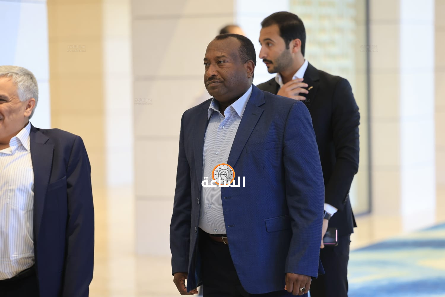 Madar Al-Saa Images 0.1955160437734167