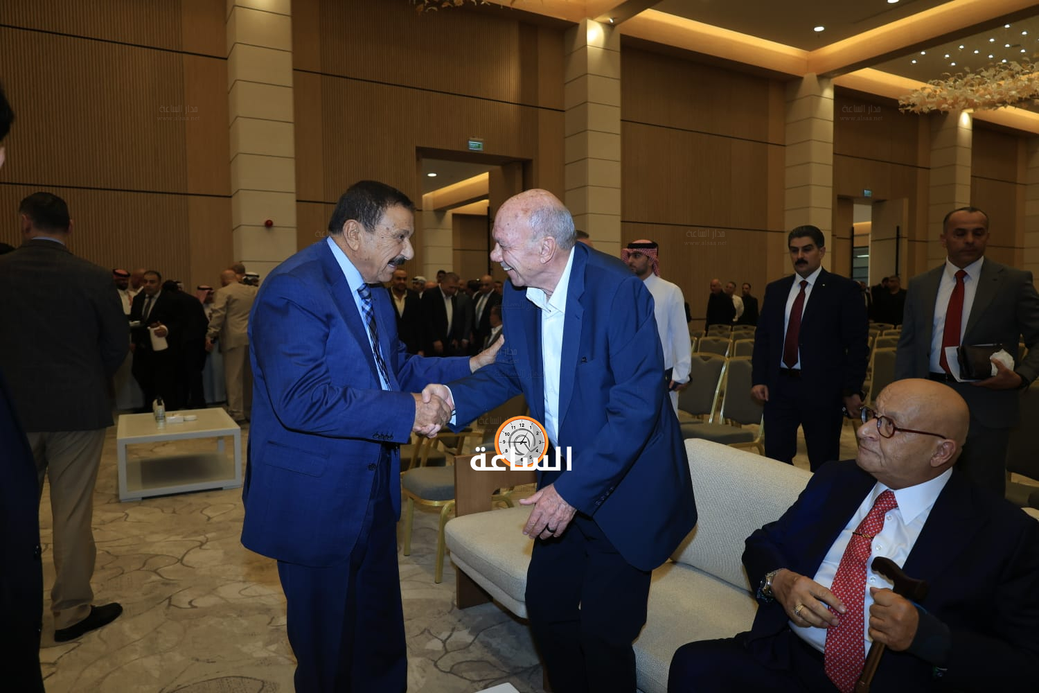 Madar Al-Saa Images 0.9095746151051632