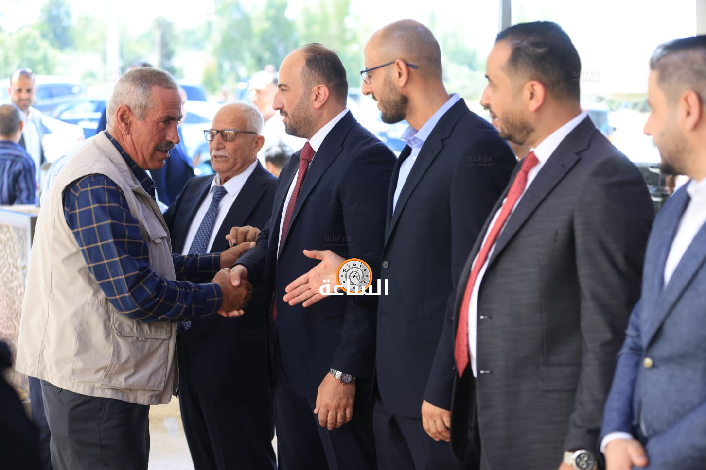 Madar Al-Saa Images 0.2559910115490184