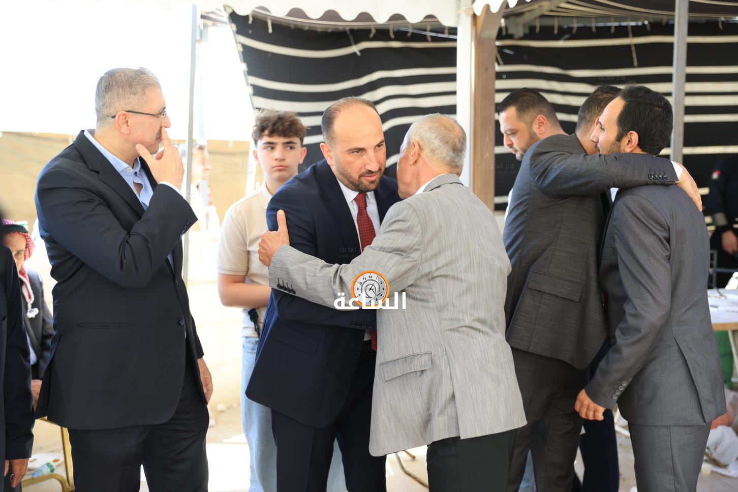Madar Al-Saa Images 0.9456422084842641