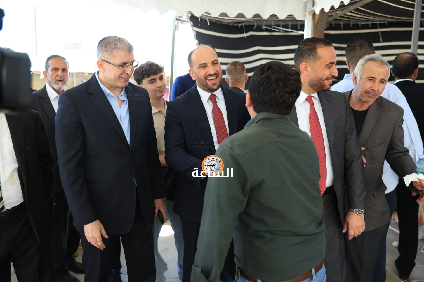 Madar Al-Saa Images 0.9407724592808443