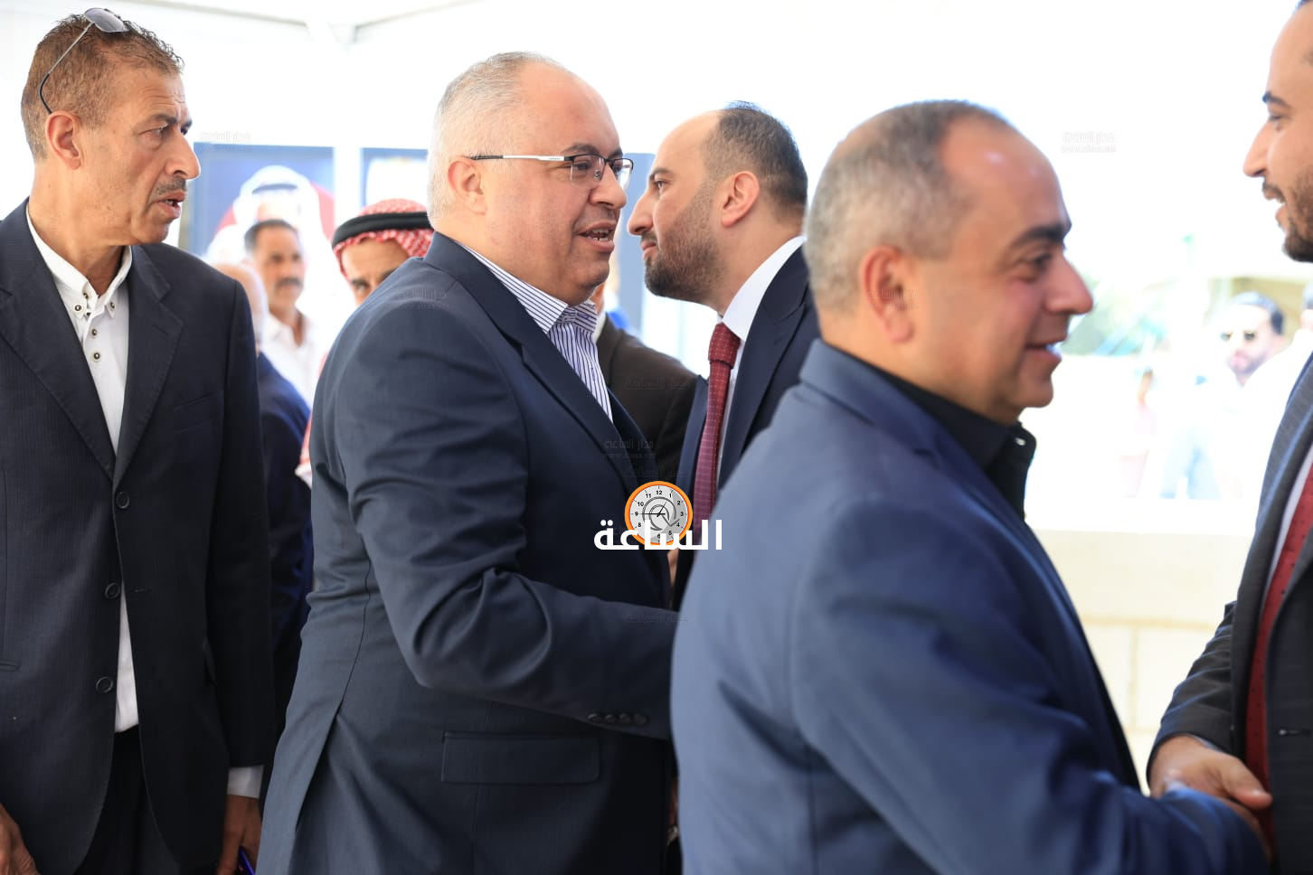 Madar Al-Saa Images 0.45472819358021044