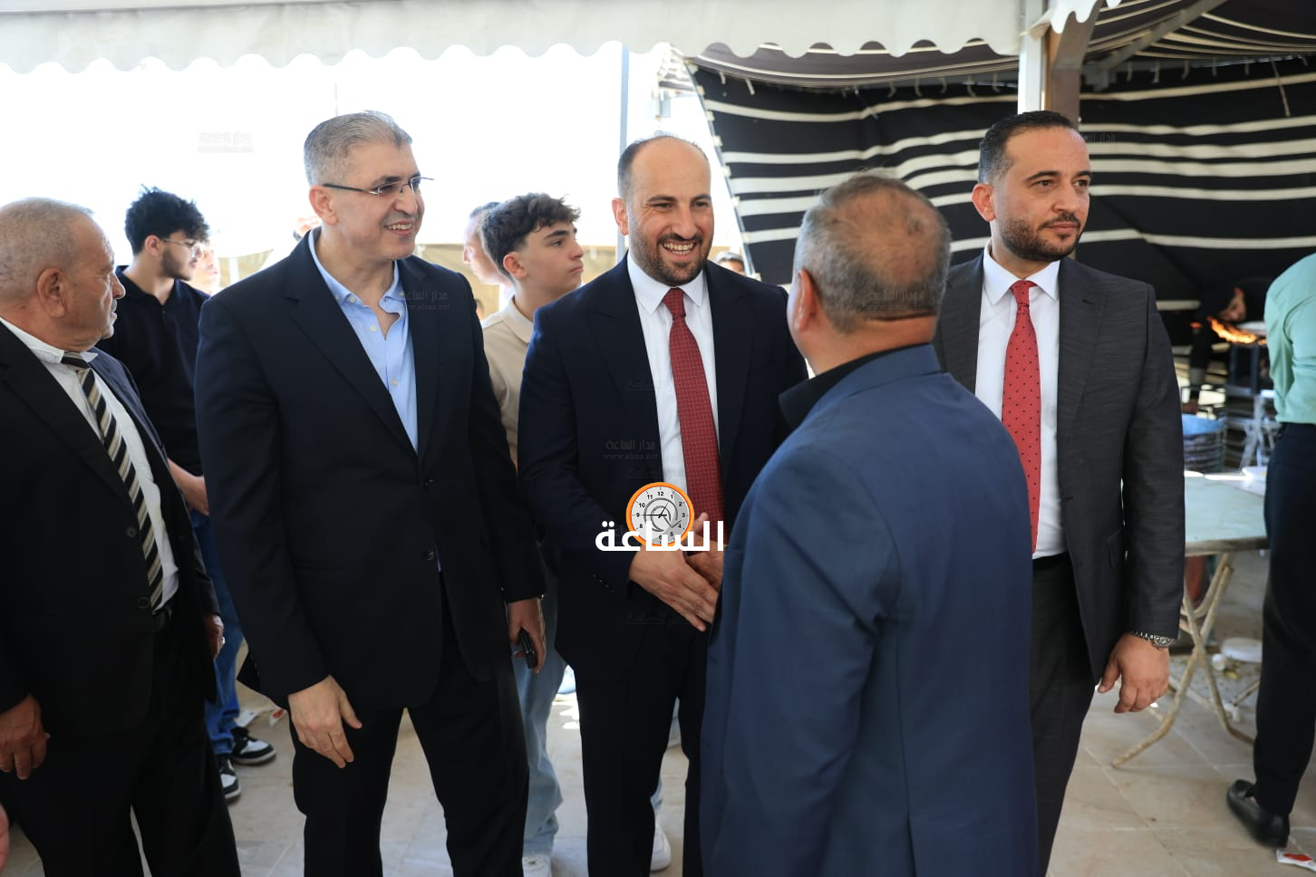 Madar Al-Saa Images 0.04897765490297867