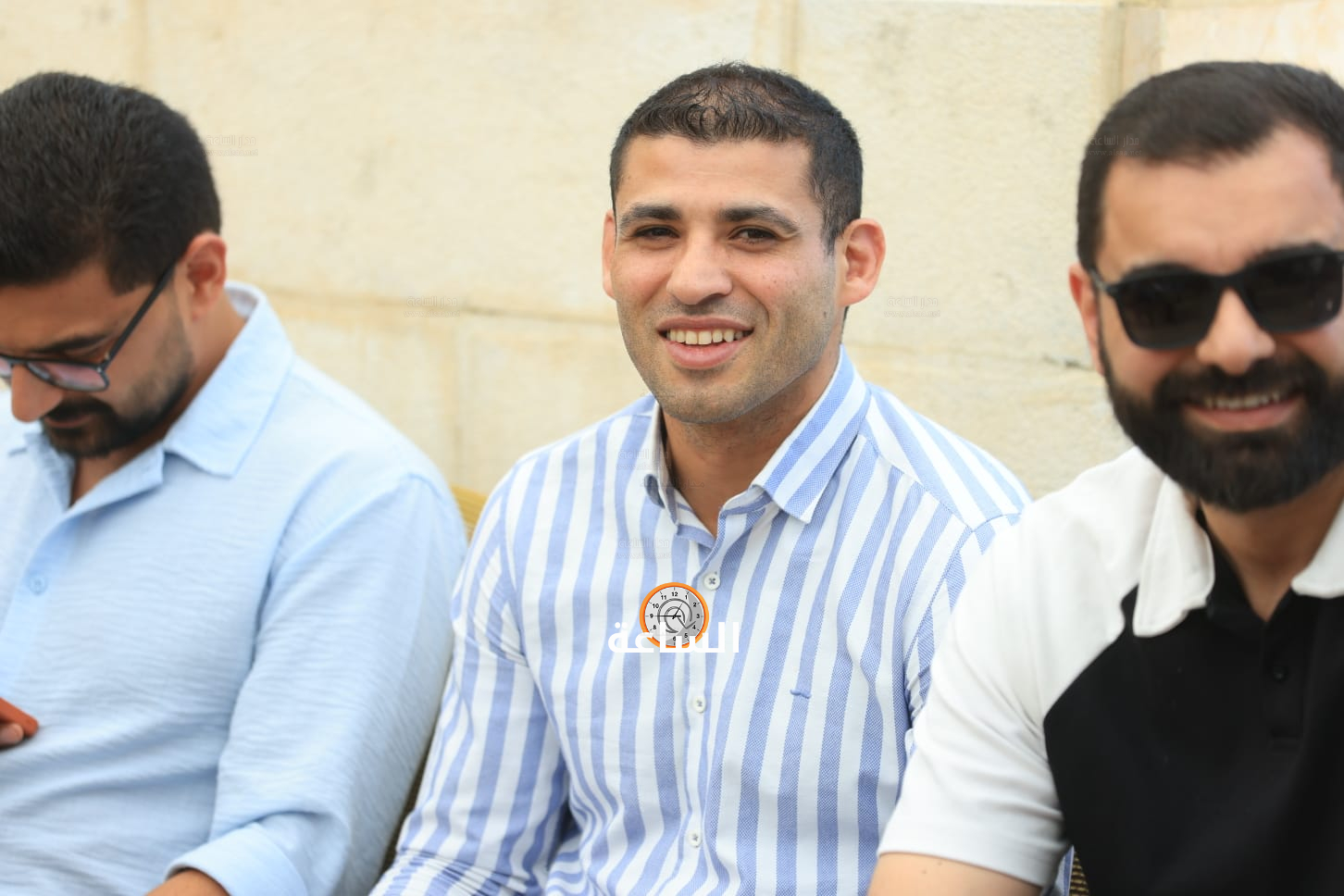 Madar Al-Saa Images 0.7535837610245397