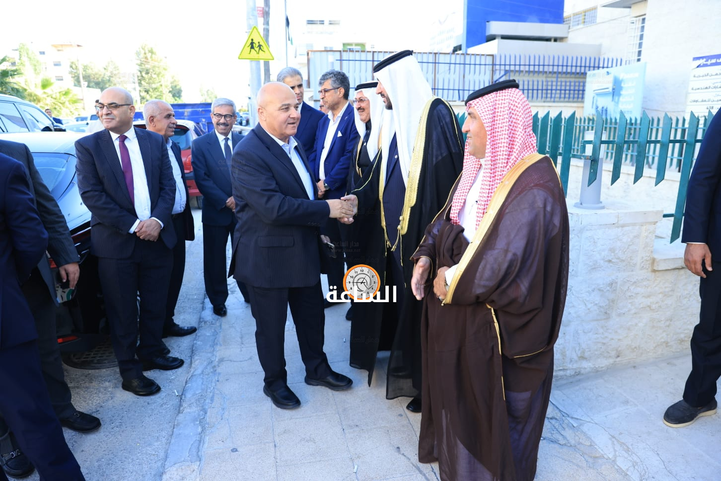 Madar Al-Saa Images 0.43955524587535