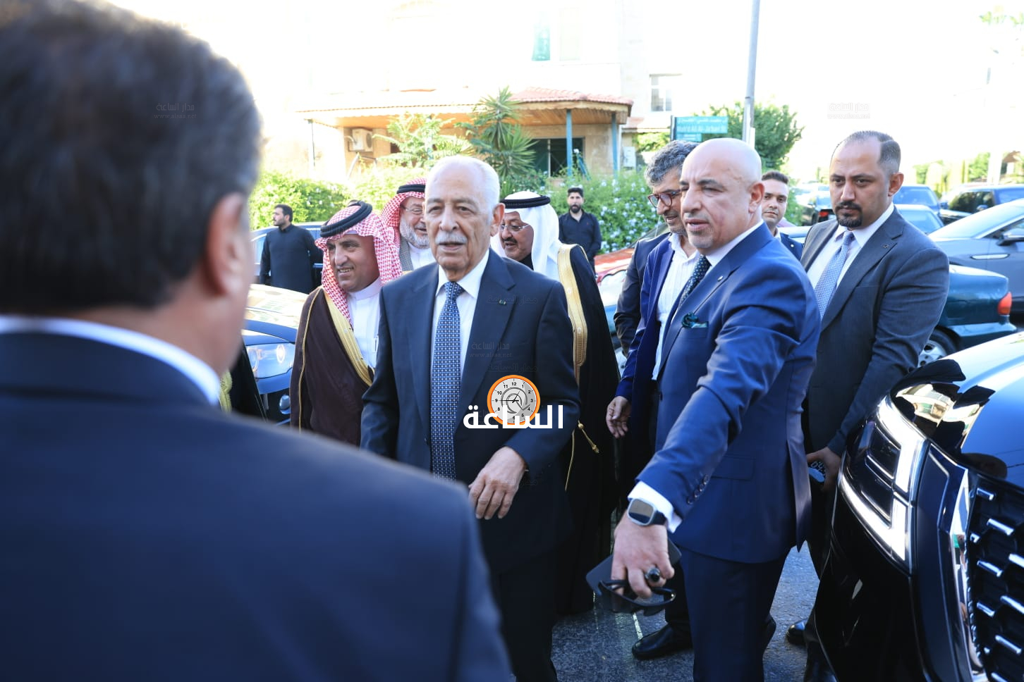 Madar Al-Saa Images 0.9142080442426219