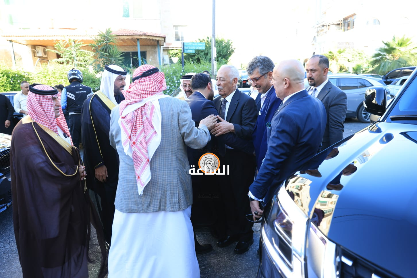 Madar Al-Saa Images 0.4950747690930657