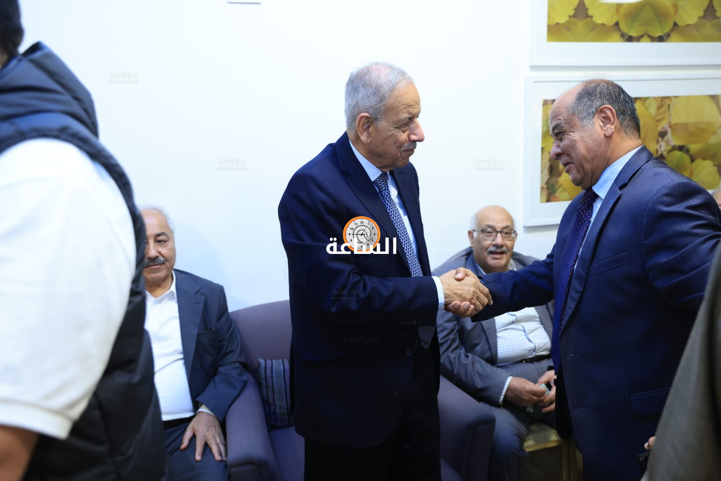 Madar Al-Saa Images 0.5704354624603344