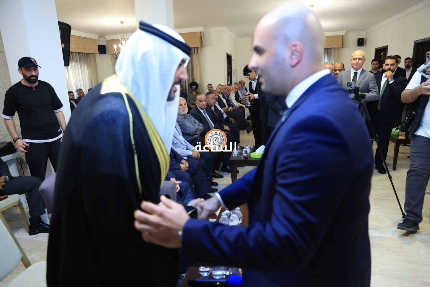 Madar Al-Saa Images 0.3701174466288464