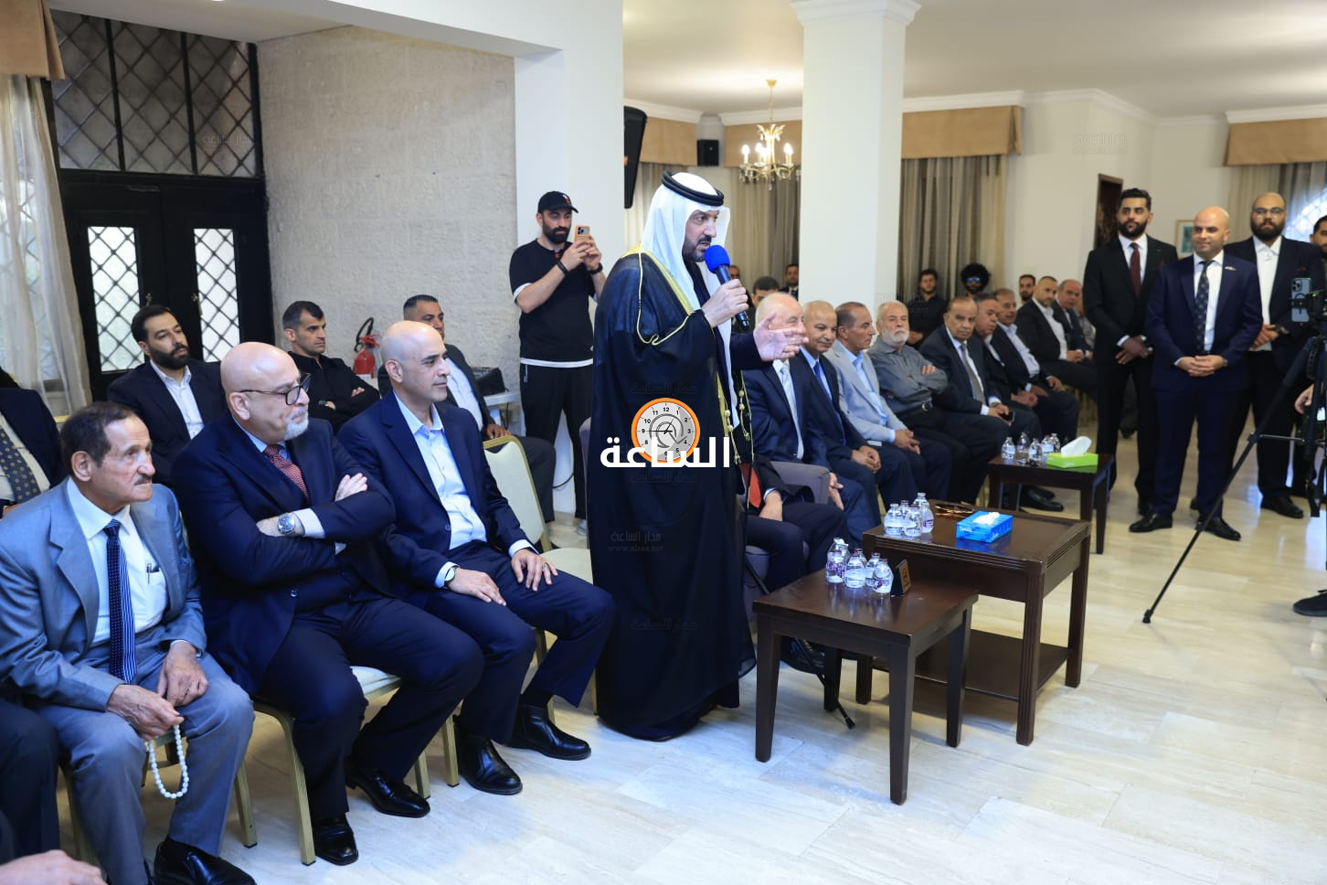 Madar Al-Saa Images 0.4353511529403673