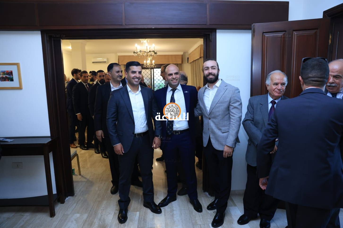 Madar Al-Saa Images 0.819359523756692