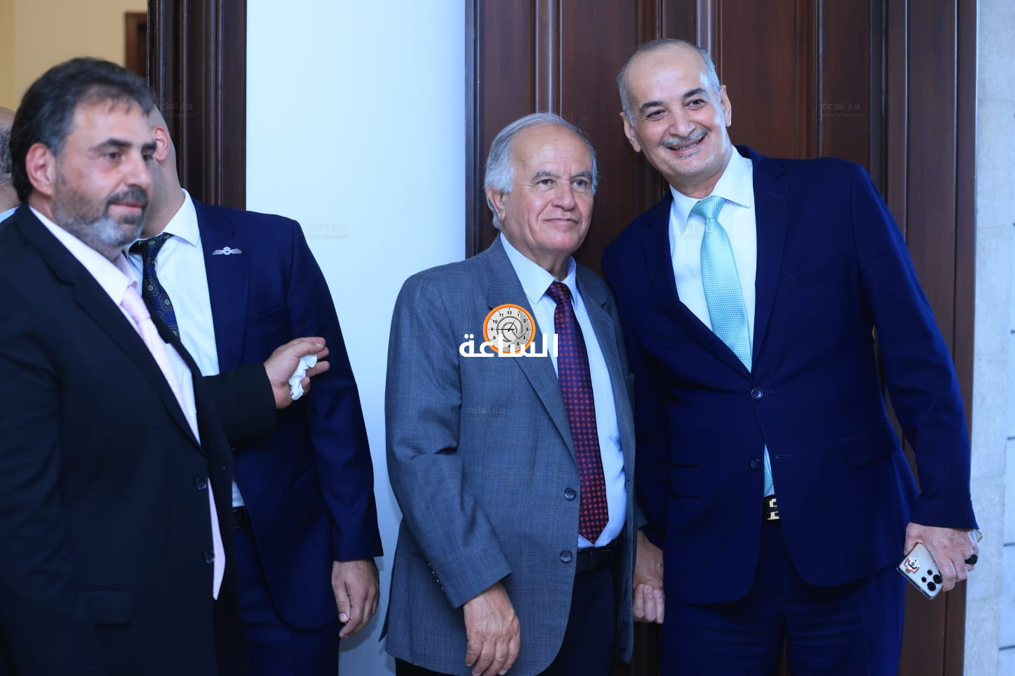Madar Al-Saa Images 0.17297990705409727
