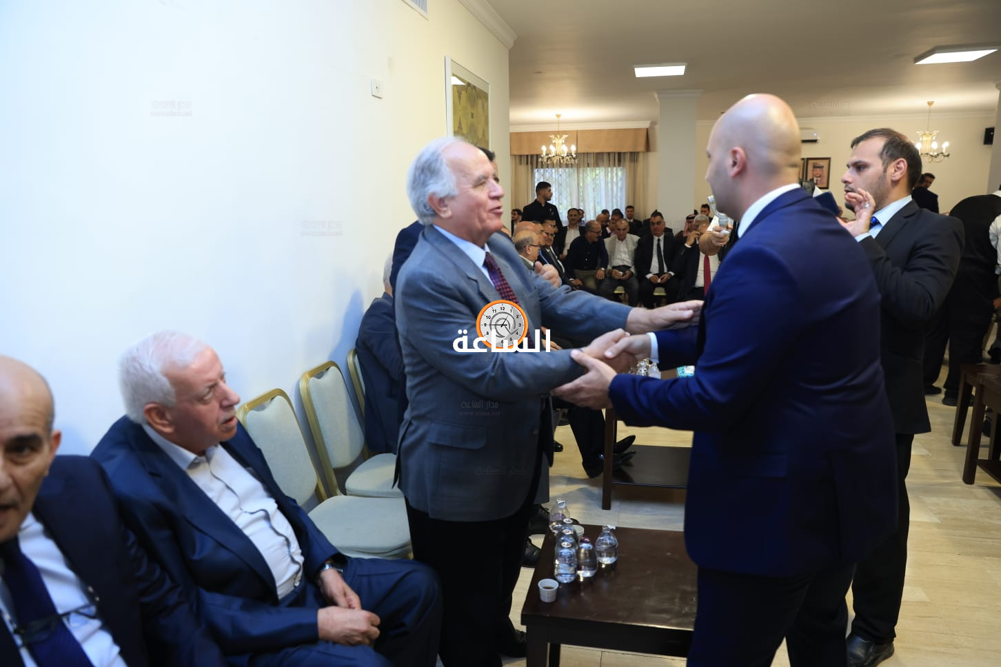 Madar Al-Saa Images 0.2339837587067929