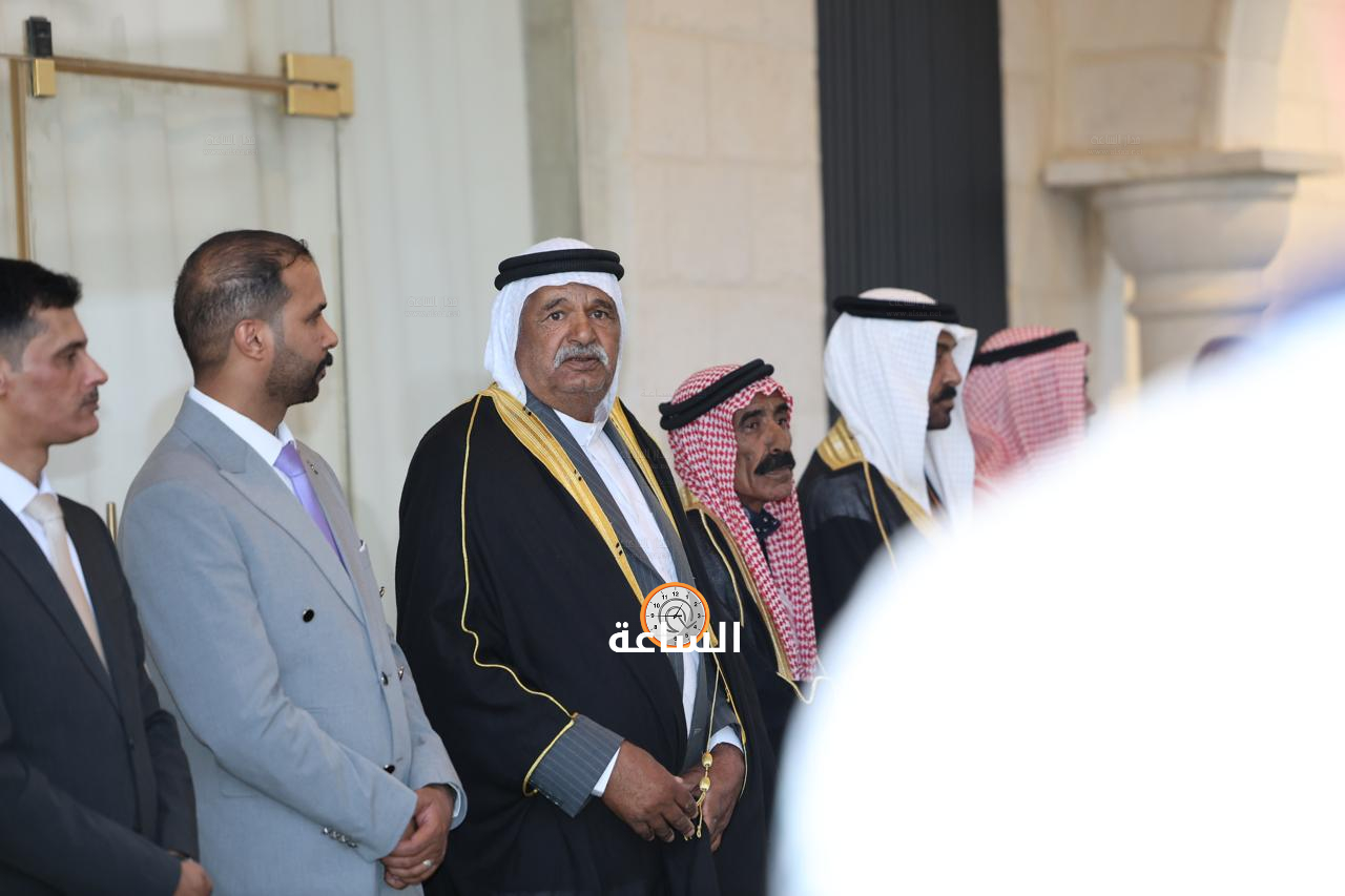 Madar Al-Saa Images 0.15561565807557465