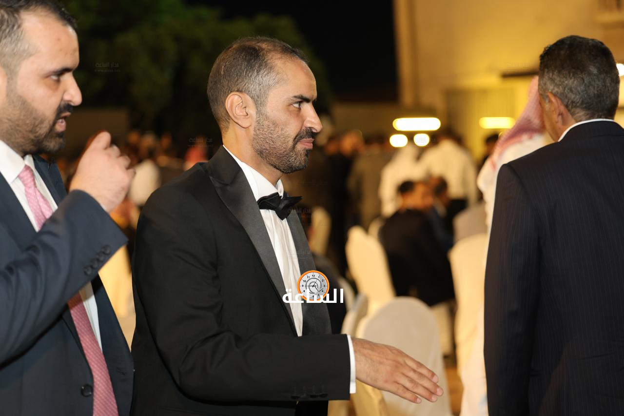 Madar Al-Saa Images 0.30720452373193385