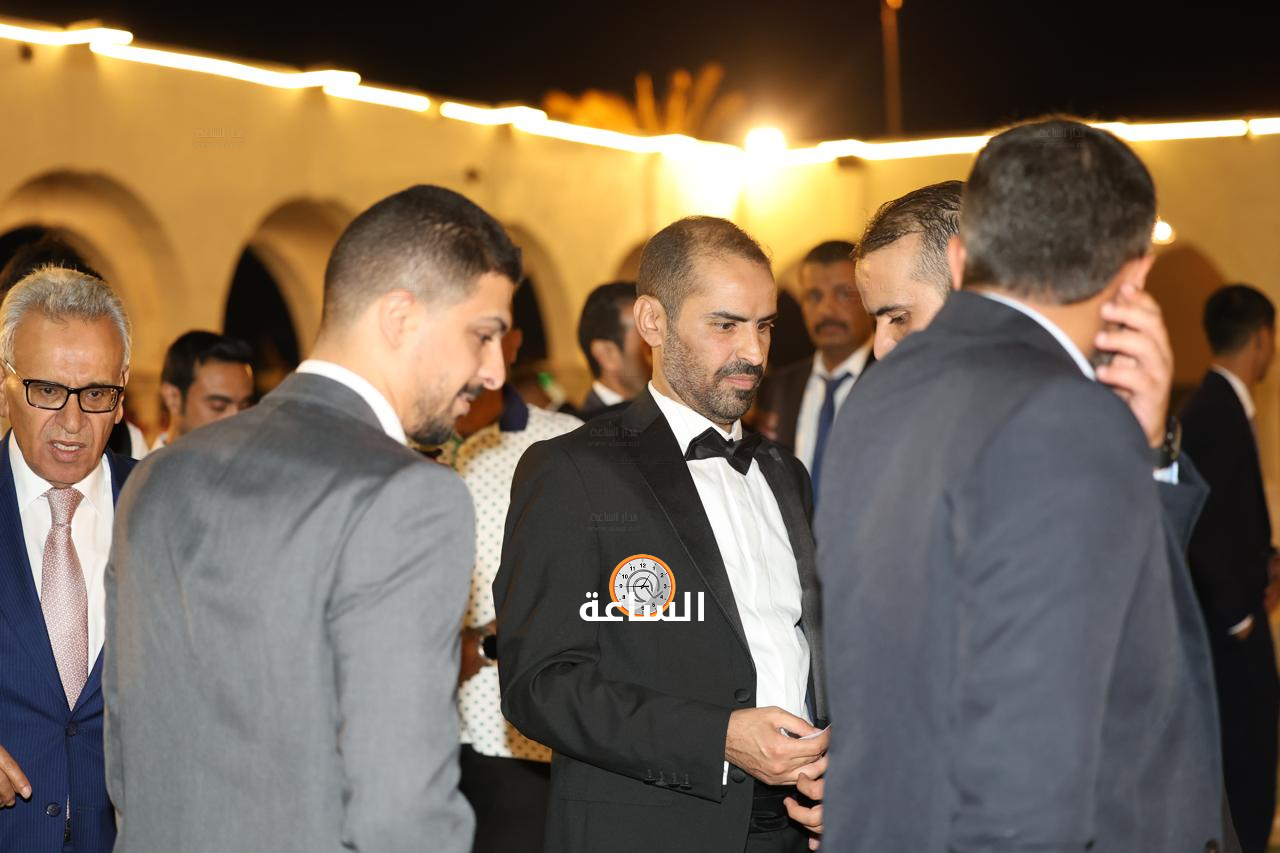 Madar Al-Saa Images 0.6212851585387015