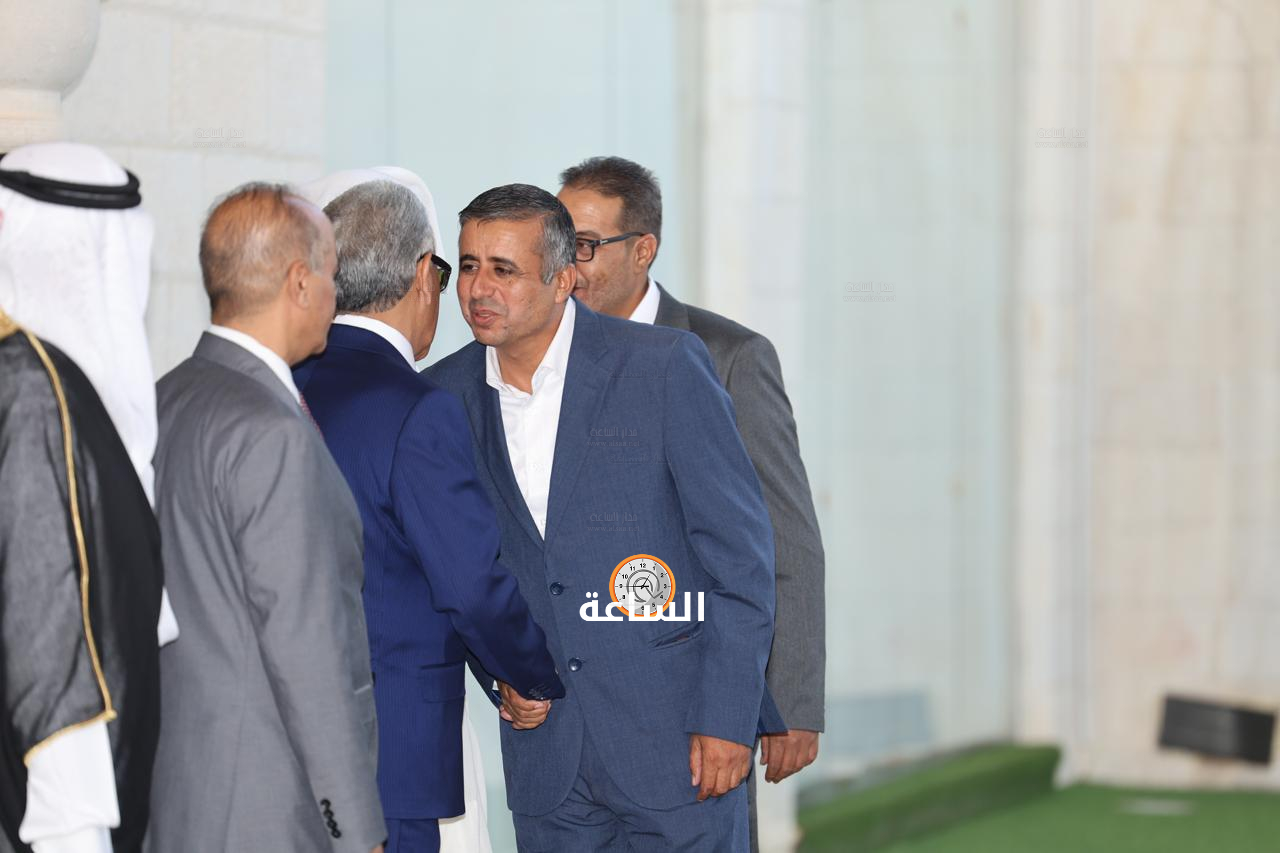 Madar Al-Saa Images 0.48965936694521695