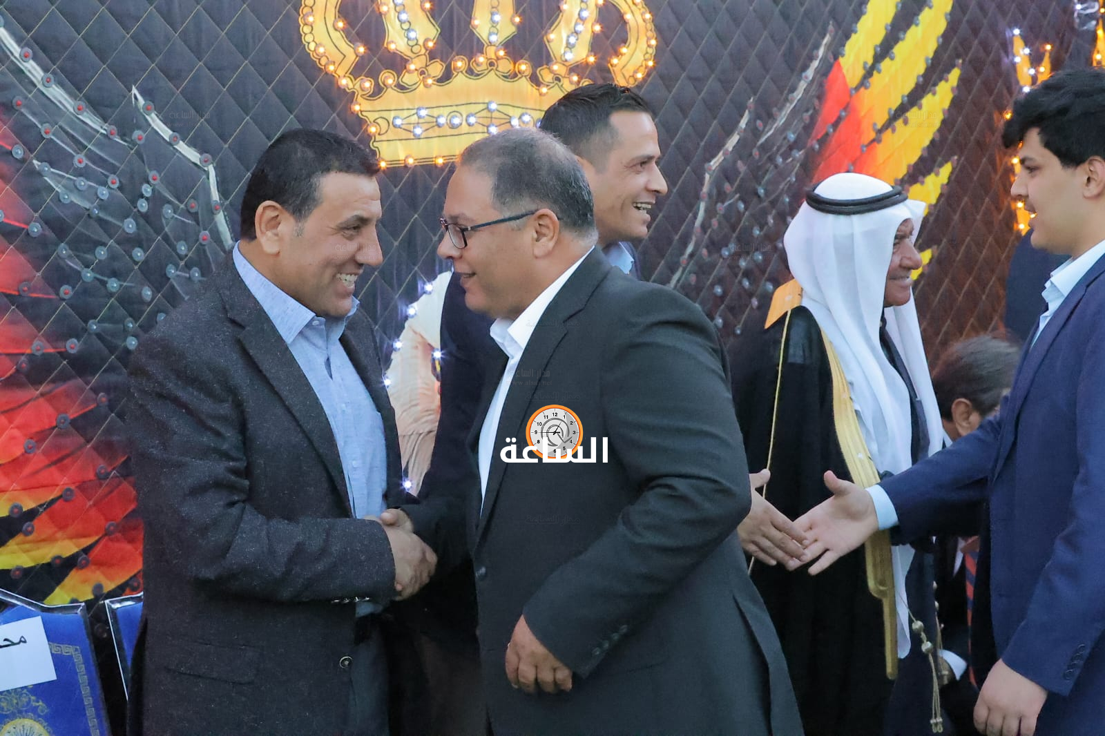 Madar Al-Saa Images 0.4311364065338569