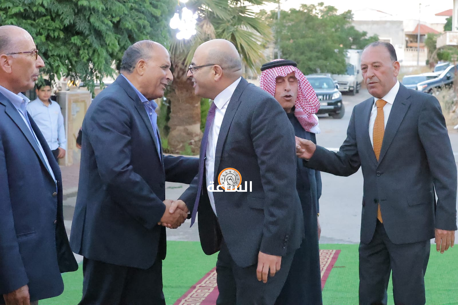 Madar Al-Saa Images 0.9977125645433765