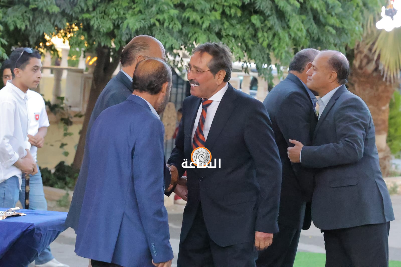 Madar Al-Saa Images 0.8119070387937101